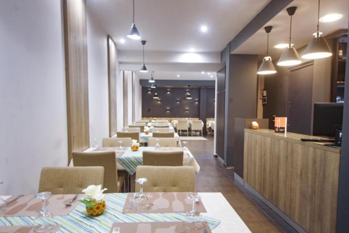 Hotel Nina Ντακάρ Εξωτερικό φωτογραφία