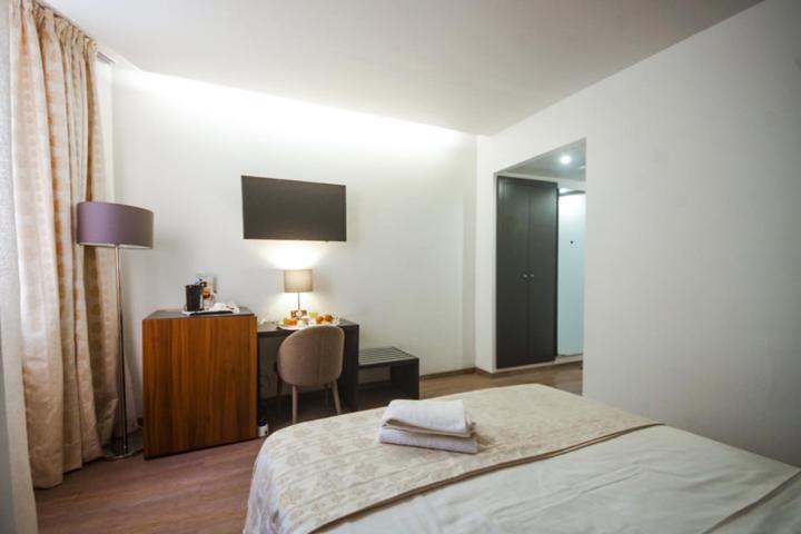 Hotel Nina Ντακάρ Εξωτερικό φωτογραφία